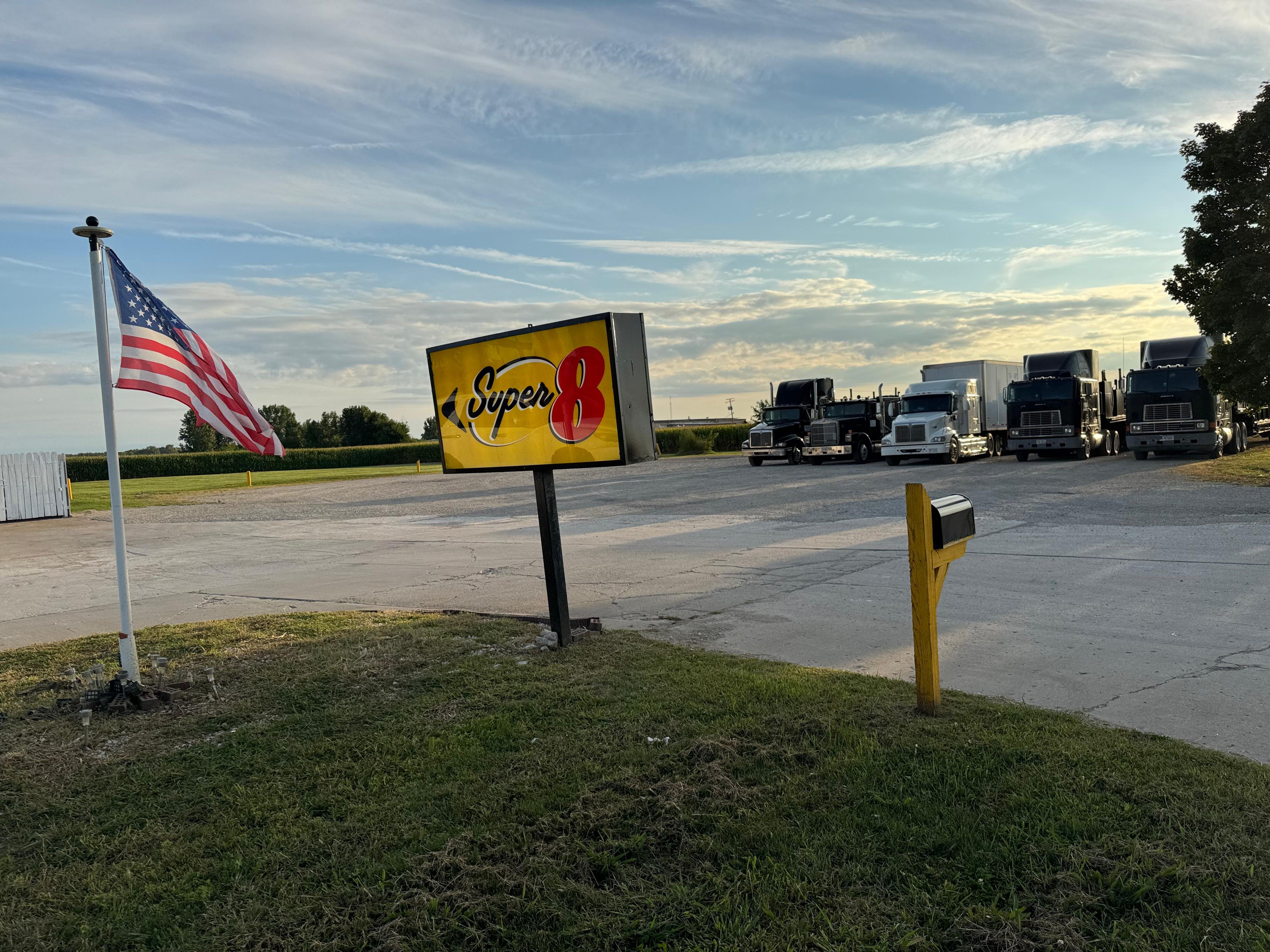 曼德特速 8 酒店(Super 8 By Wyndham 门多塔)-酒店景观