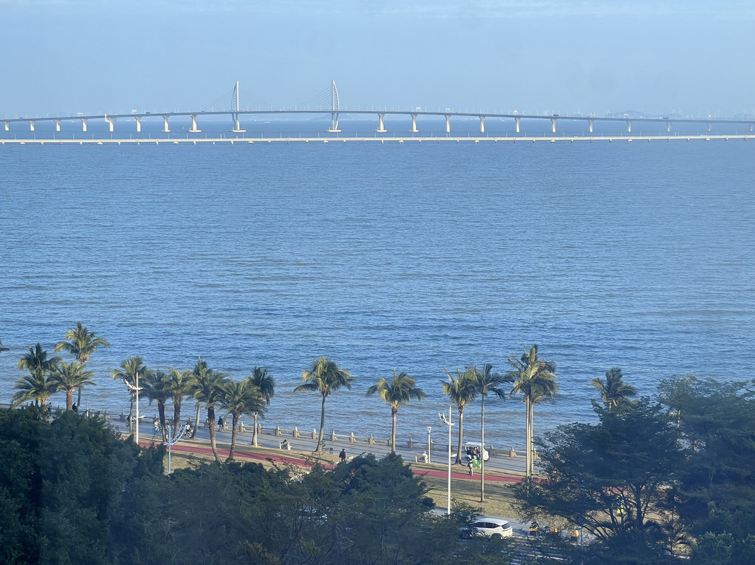 珠海海湾大酒店主图