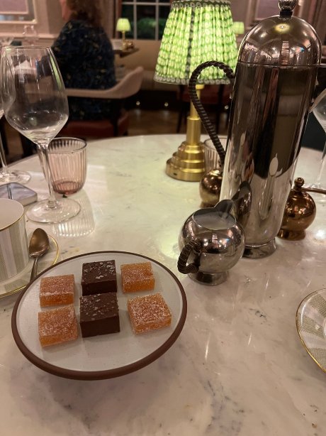 安斯蒂大厅-官方