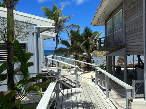 Ocean Escape Resort & Spa主图