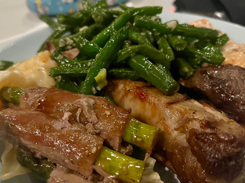 Mizumi Buffet & Sushi