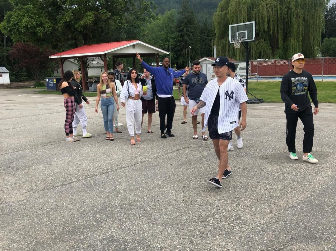 乐土汽车旅馆主图