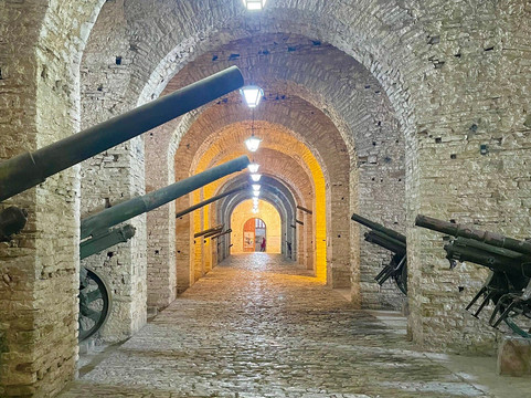 Gjirokaster Castle-吉诺卡斯特必去景点
