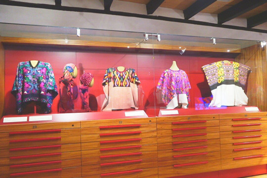 Centro de Textiles del Mundo Maya-圣克里斯托瓦尔-德拉斯卡萨斯必去景点