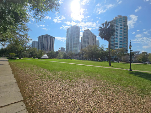 North Straub Park-圣彼德斯堡必去景点