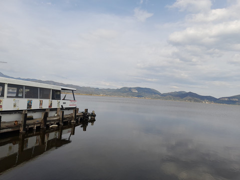 Lake Massaciuccoli-Torre del Lago Puccini必去景点