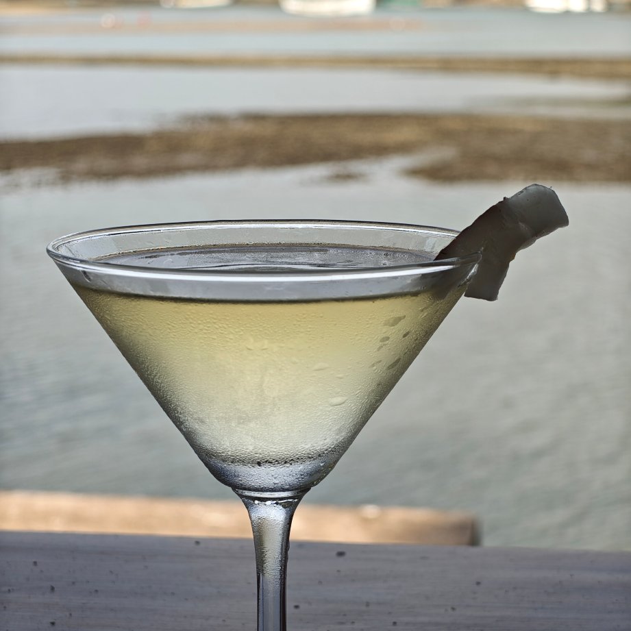 尼克瑞纳桑三水-官方