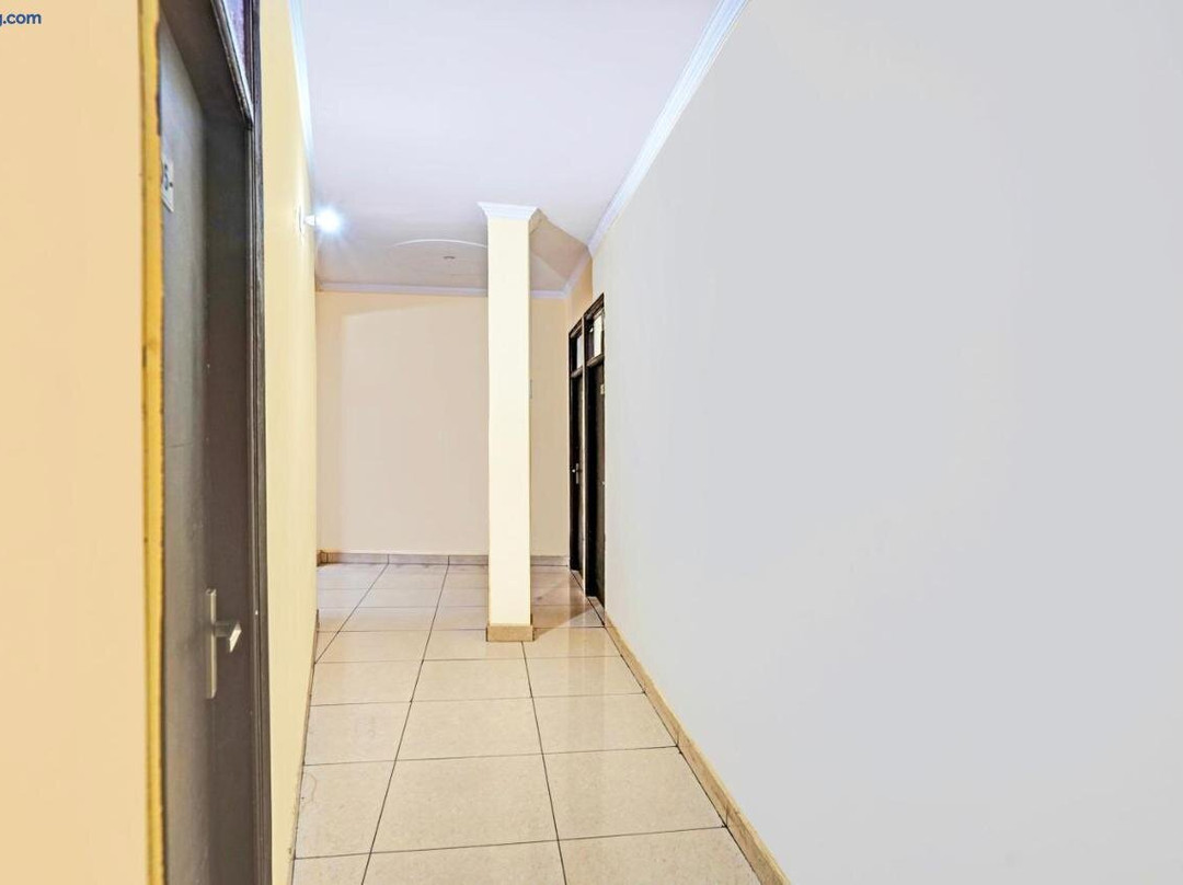 OYO Hotel Royal Inn Near Pacific Mall Tagore Garden