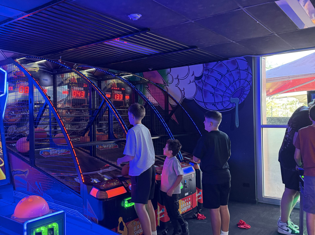 Le Mans Entertainment-丹顿农必去景点