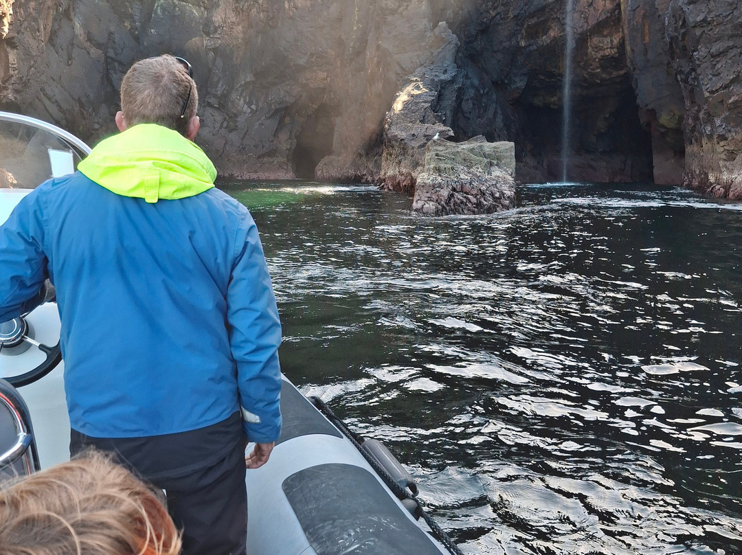 Donegal Sea Adventure-Burtonport必去景点