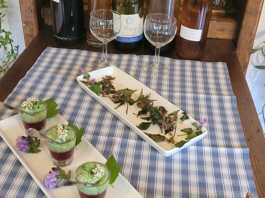 瓦尔雷里酒店主图