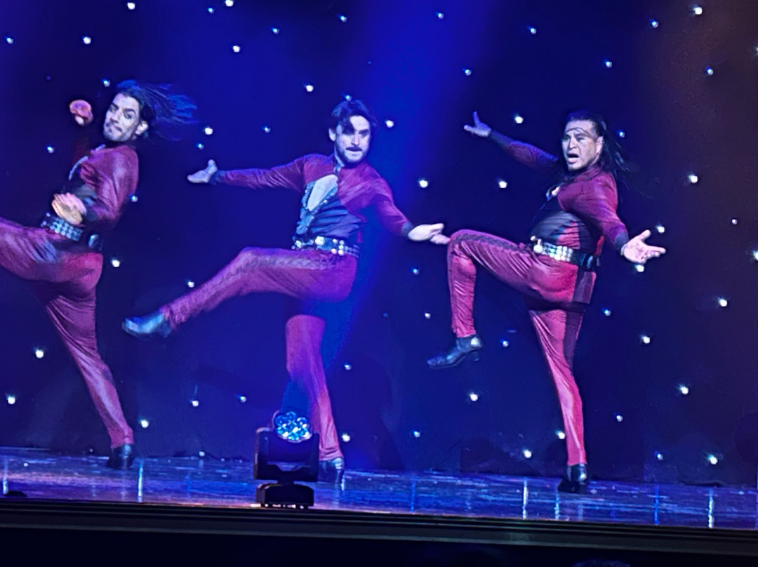 Array: Mountain Of Entertainment Theater-皮金福奇必去景点