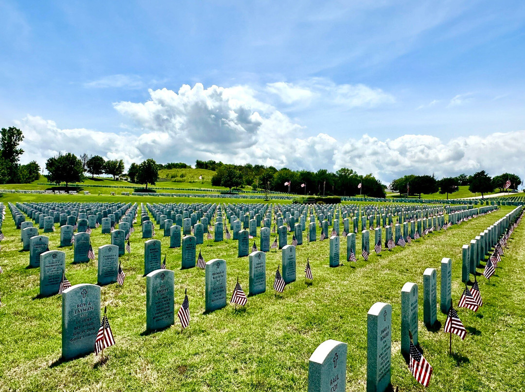 DFW National Cemetery-达拉斯必去景点