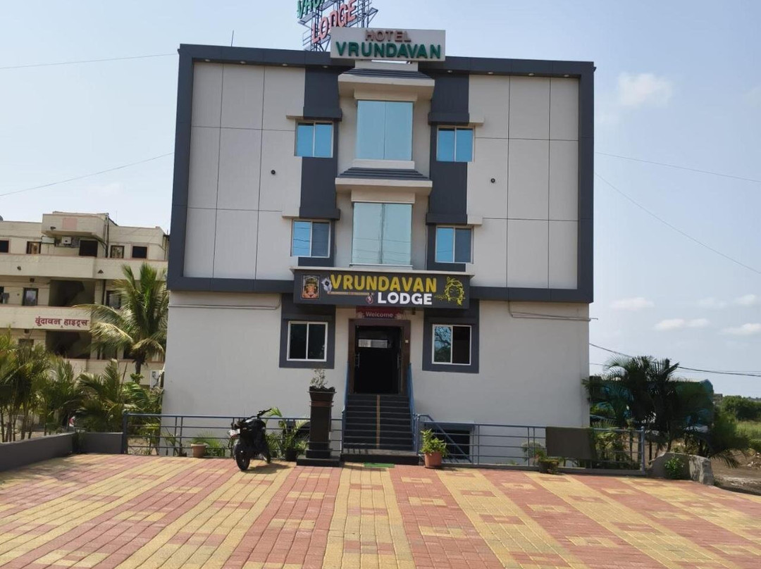 Hotel Vrundavan, Ranjangaon