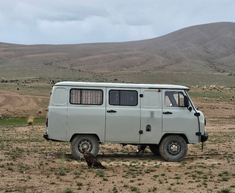 UAZ Buhanka Rental-比斯凯克必去景点