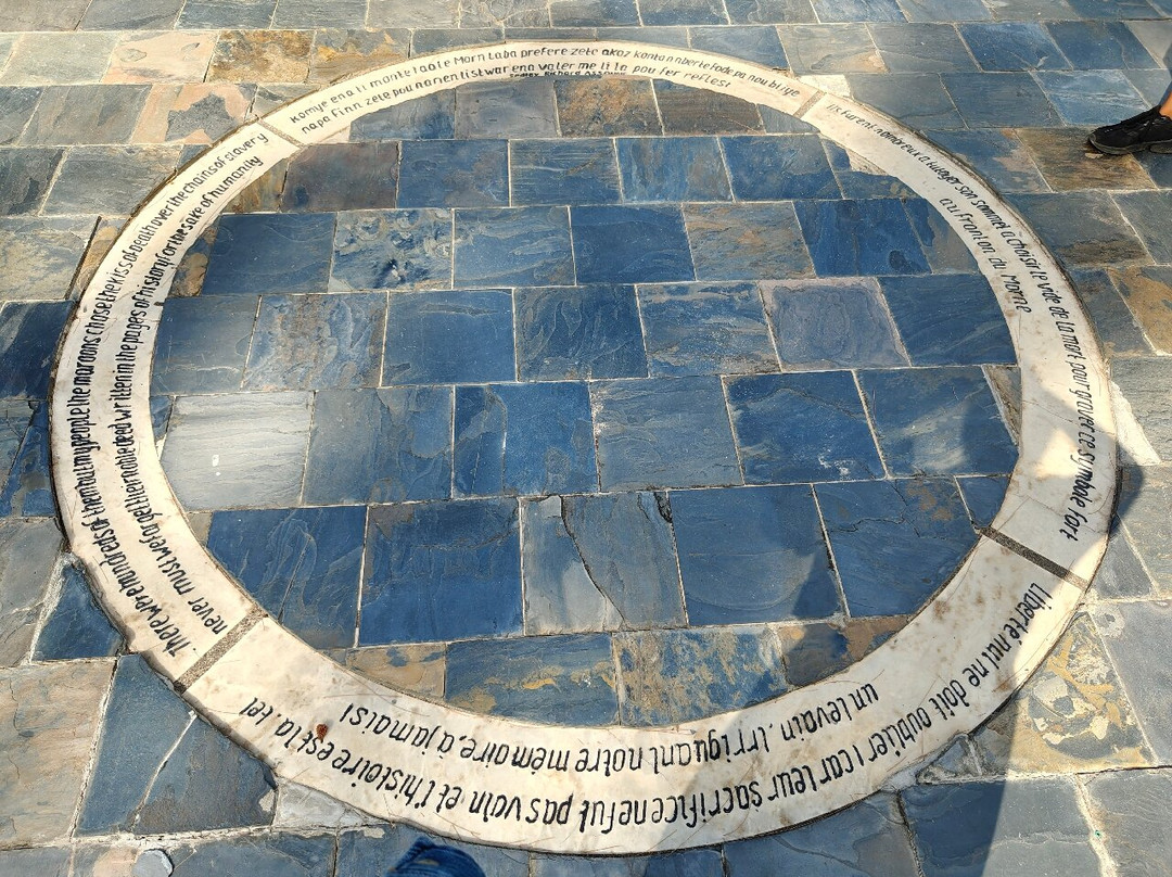 International Slave Route Monument-莫纳山必去景点