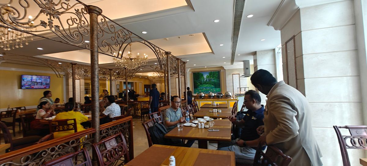 雅阁普度切里酒店-旅行者