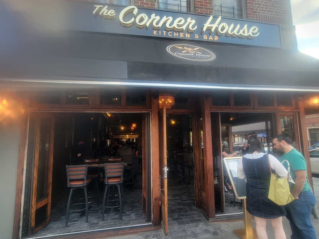 The Corner House Kitchen & Bar