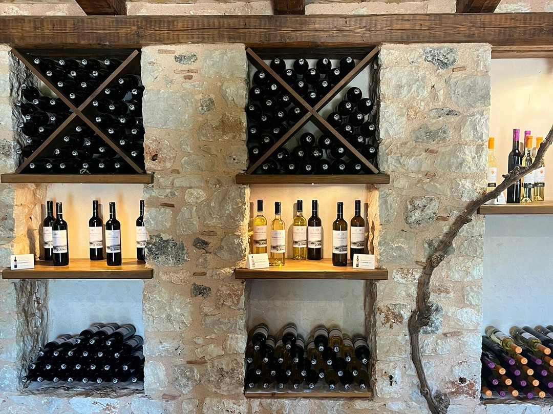 Lefkas Earth Winery-Fterno必去景点