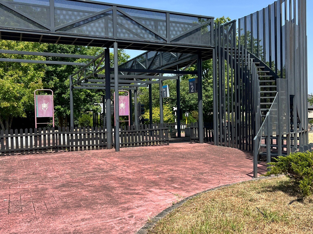 Parque Ferroviario Carrileiros-奥伦塞省必去景点