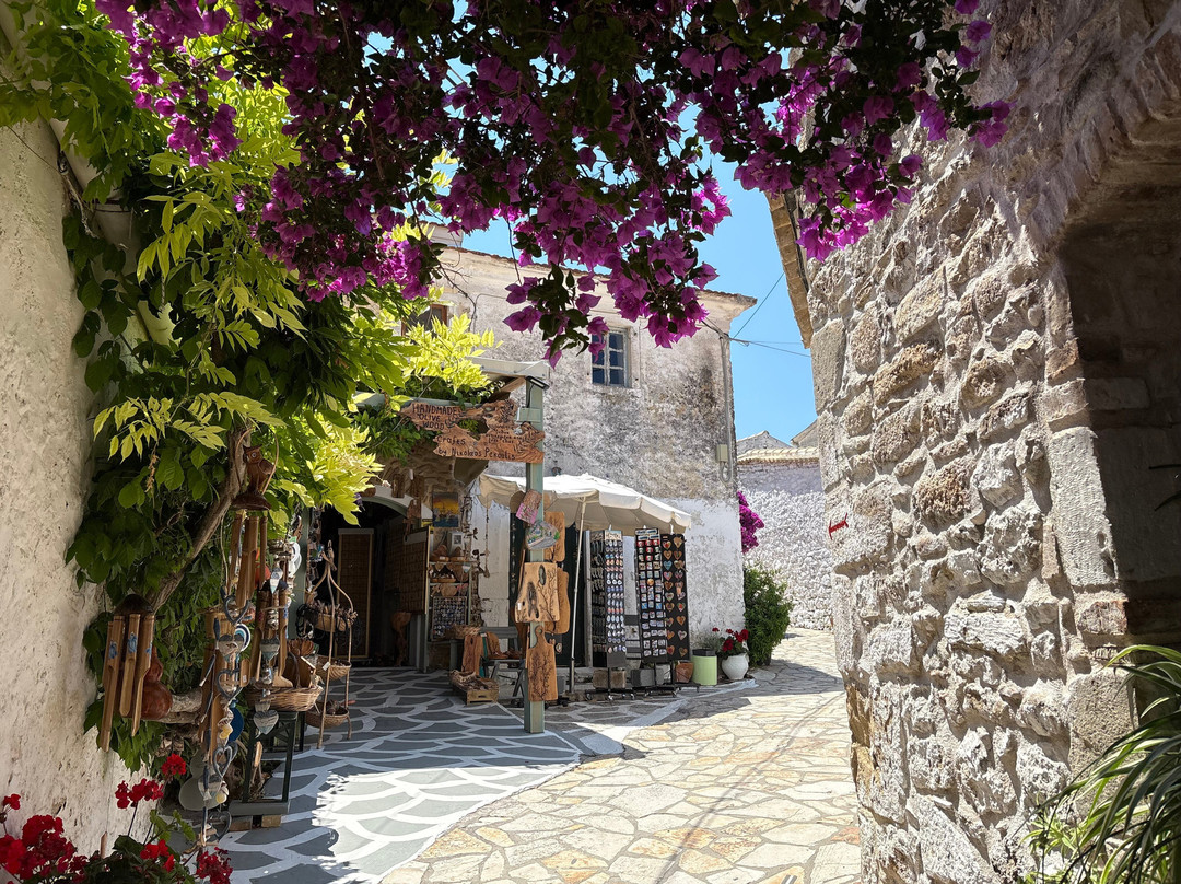 Maria's Tourist Services-Agios Georgios Pagon必去景点