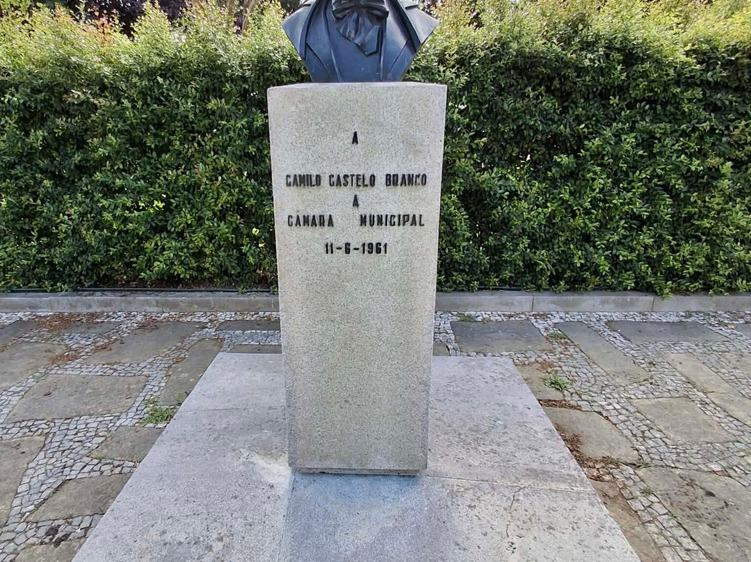 Busto de Camilo Castelo Branco