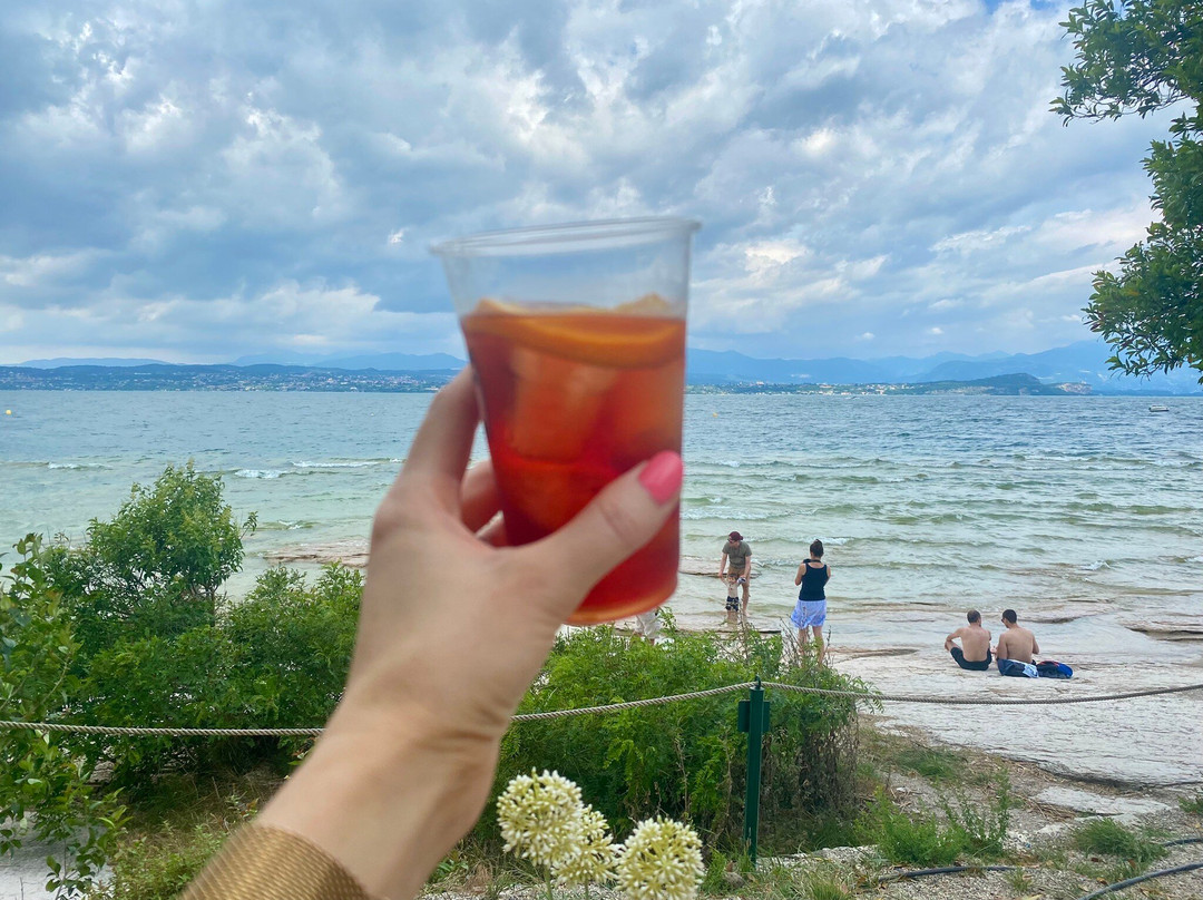 Jamaica Beach-锡尔苗内必去景点