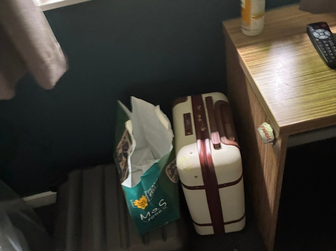 旅屋酒店-阿什本主图