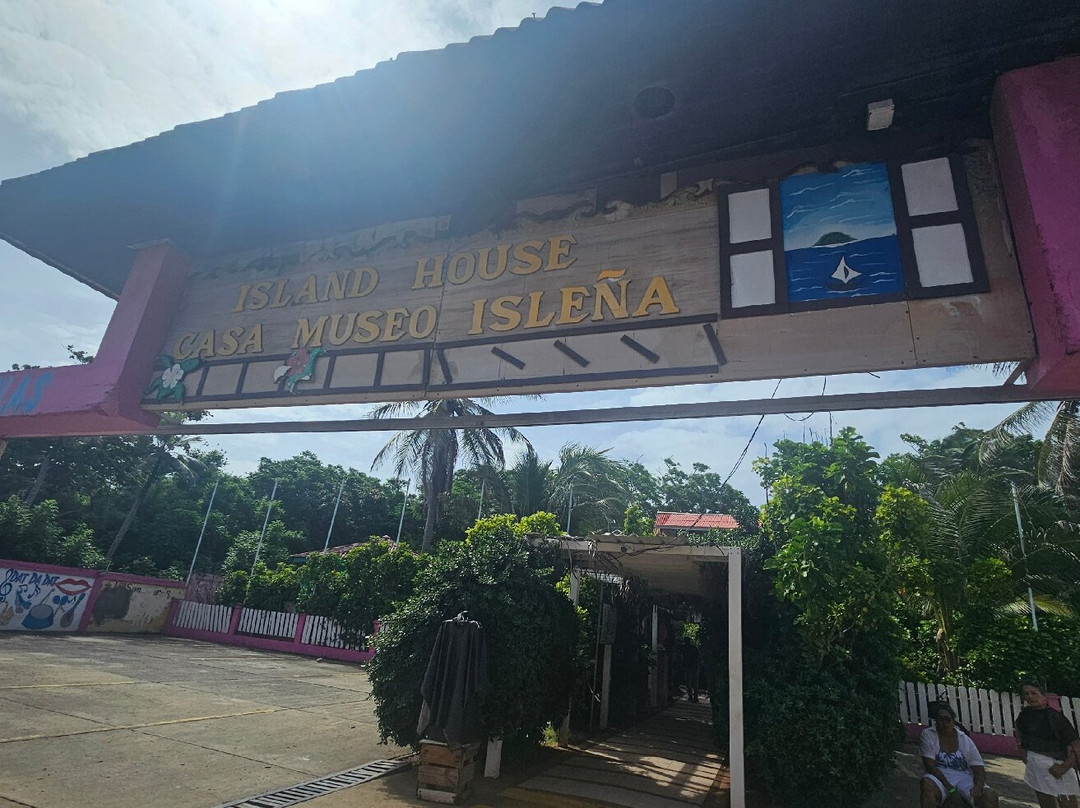 Island House Museum-圣安德烈斯岛必去景点