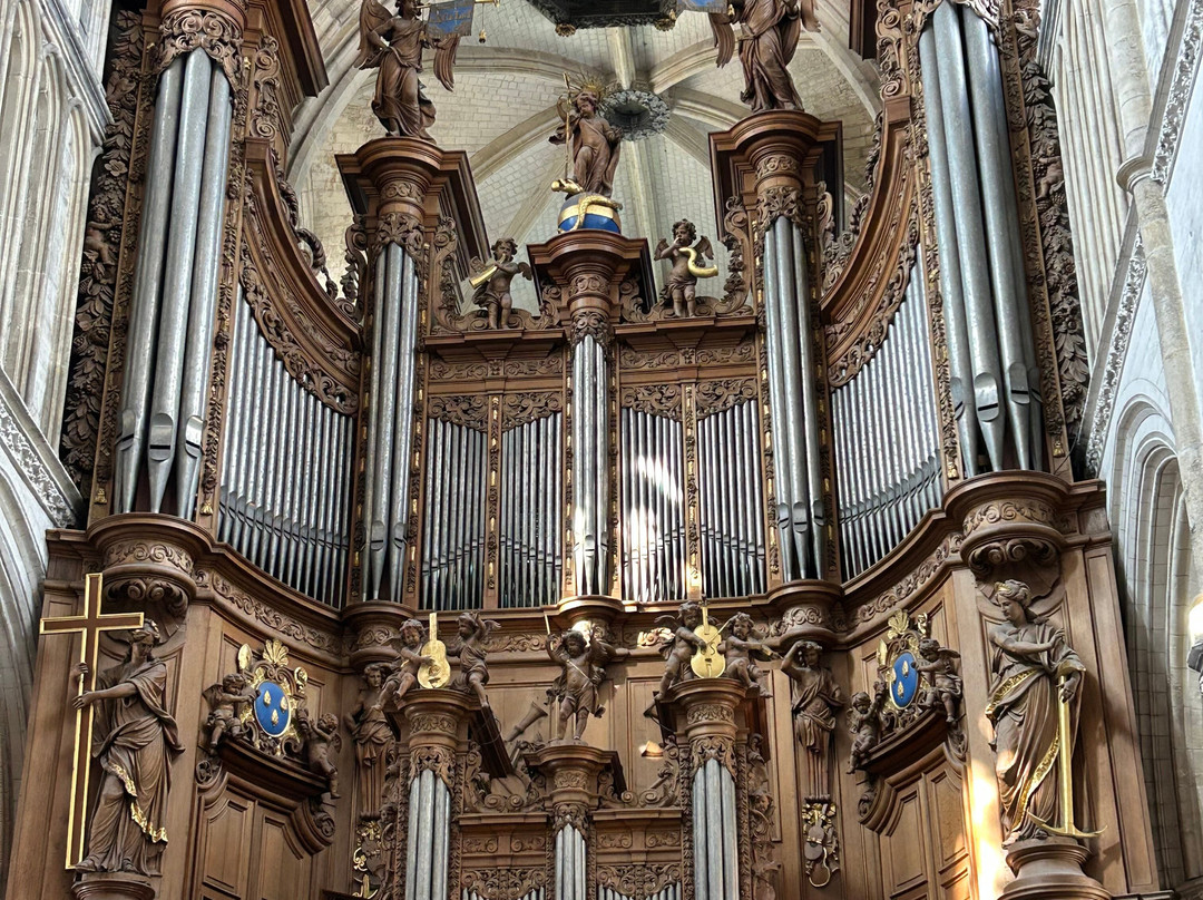Saint-Omer Cathedrale-圣奥梅尔必去景点