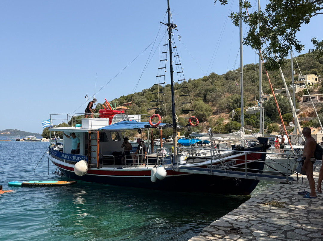 Marilena daily cruises Lefkada-Nidri必去景点