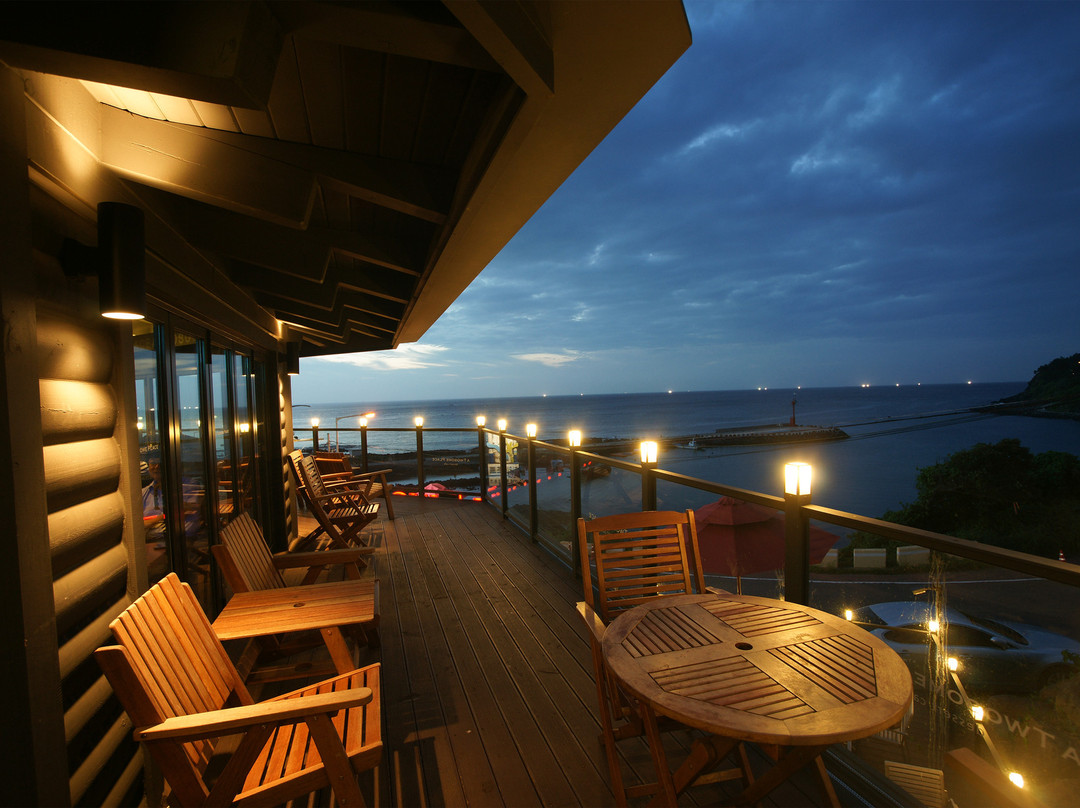 济州琥珀房子海景酒店