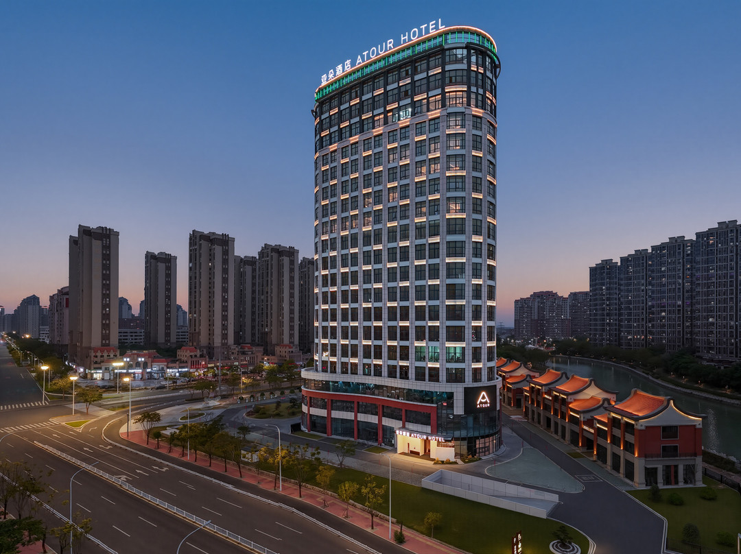 漳州闽南水乡吾悦广场亚朵酒店