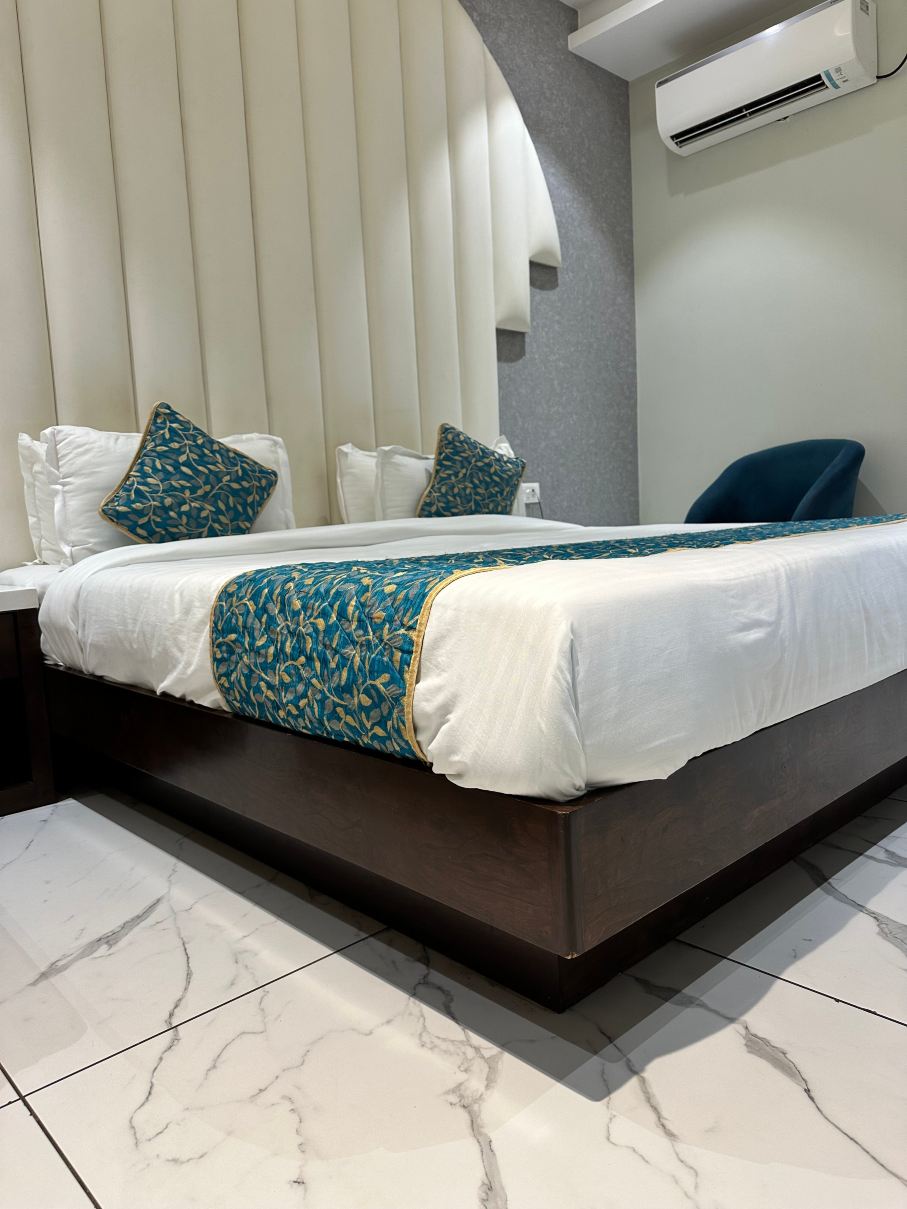 Resort Kamoda Vihar-旅行者