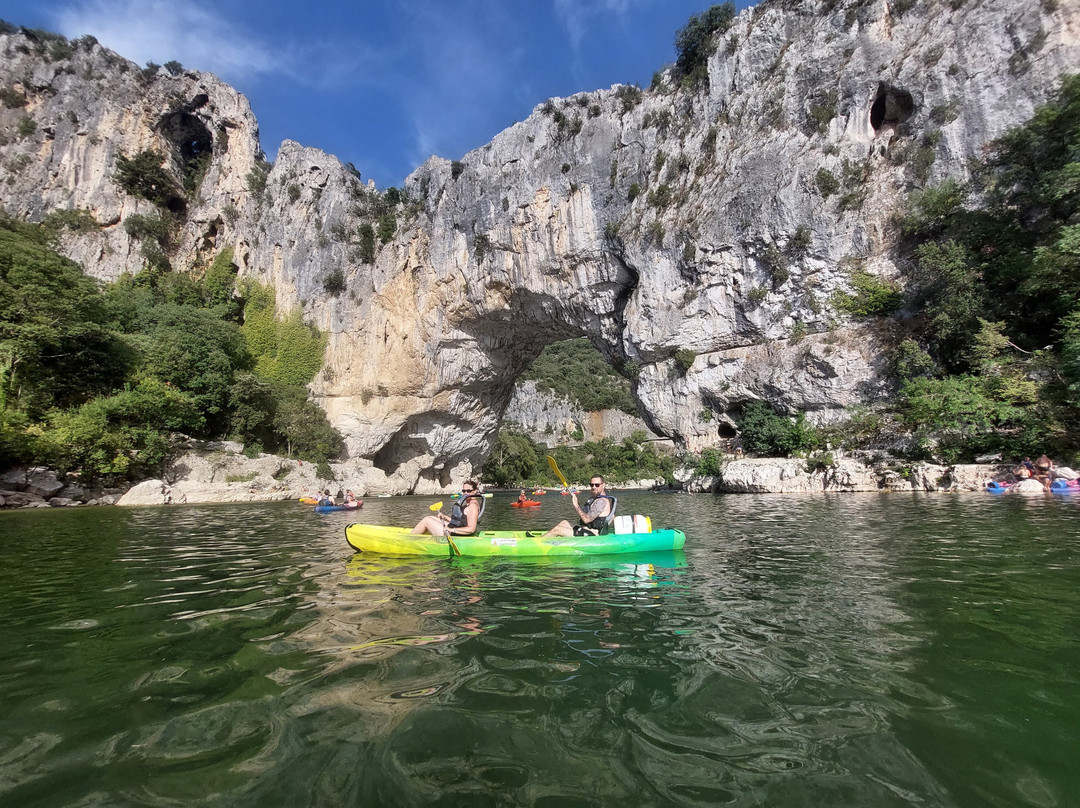 Moniteur Canoë Ardèche Familles Enfants-Labastide-de-Virac必去景点