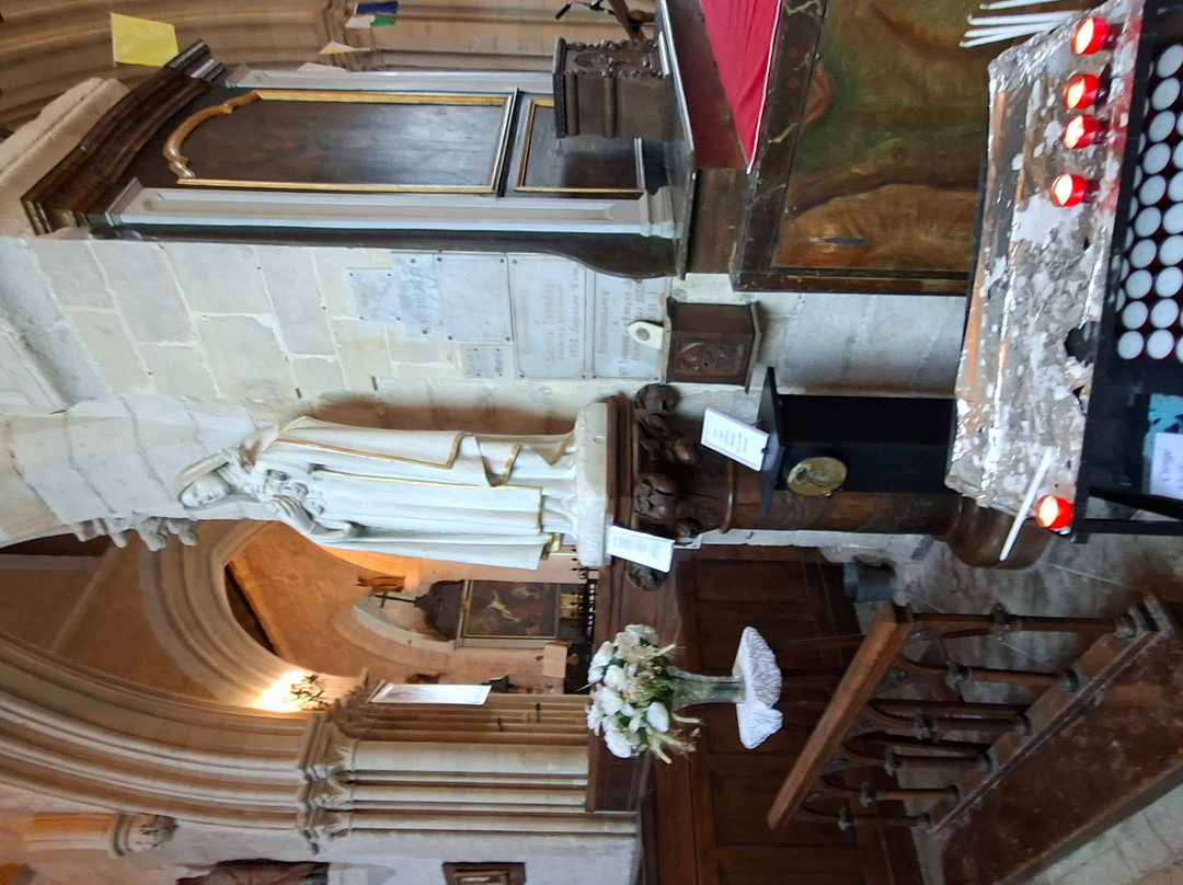 Eglise Saint-Martin-Veules-les-Roses必去景点