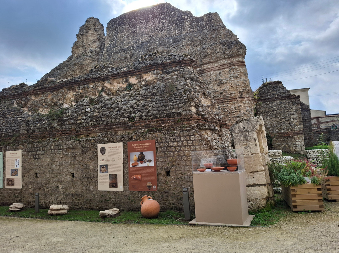 Theatre romain de Lillebonne-Lillebonne必去景点