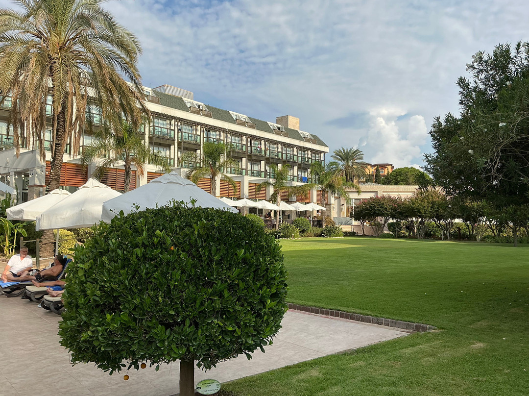 Oleander Hotel主图