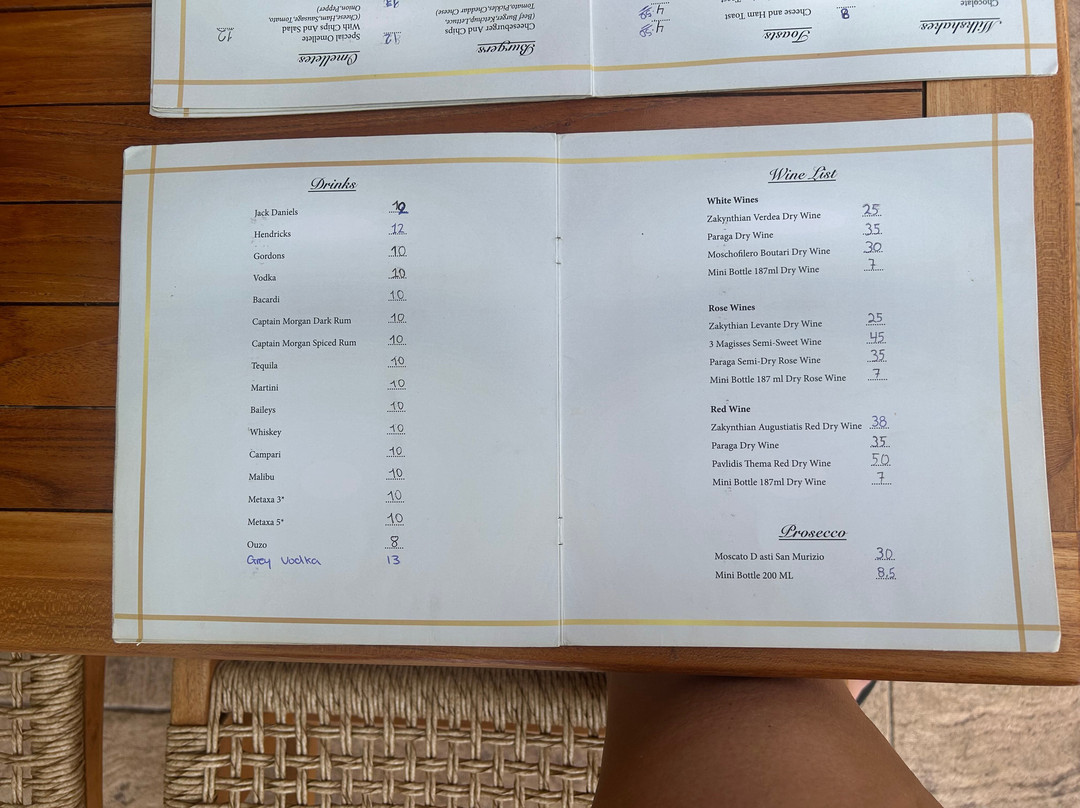 赞特万神殿酒店主图