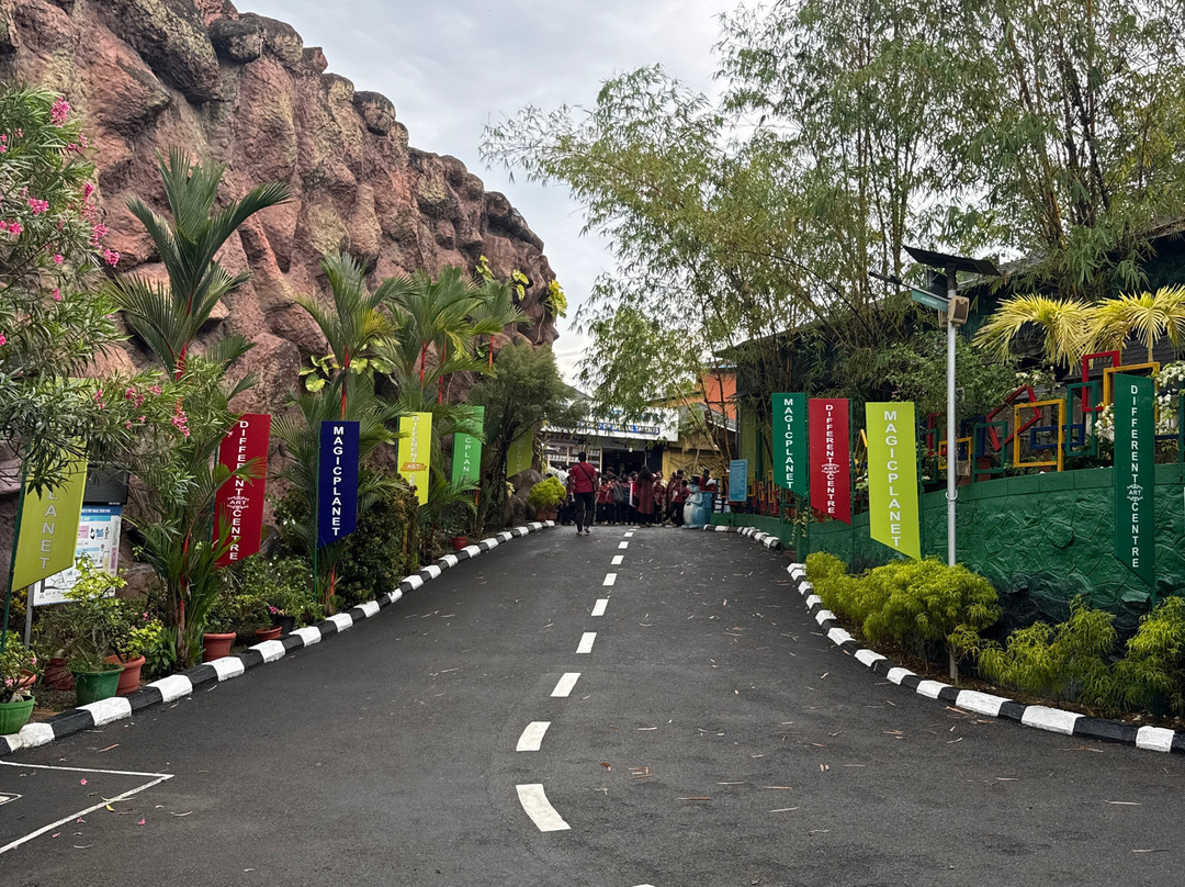 Magic Planet Theme Park-提卢湾安塔普兰（特里凡德伦）必去景点