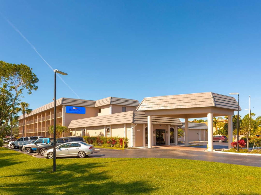 Baymont by Wyndham Bonita Springs Naples North主图