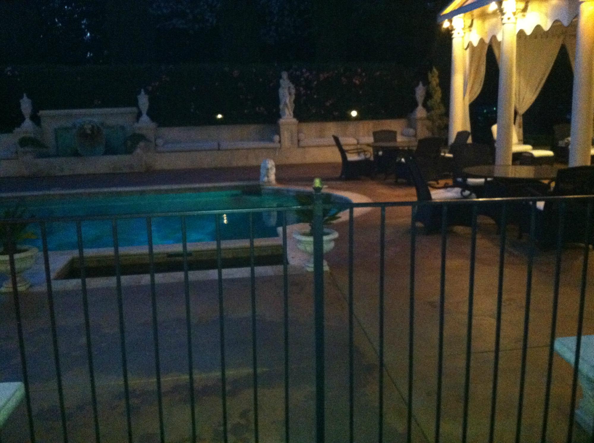 Grand Island Mansion-客卧