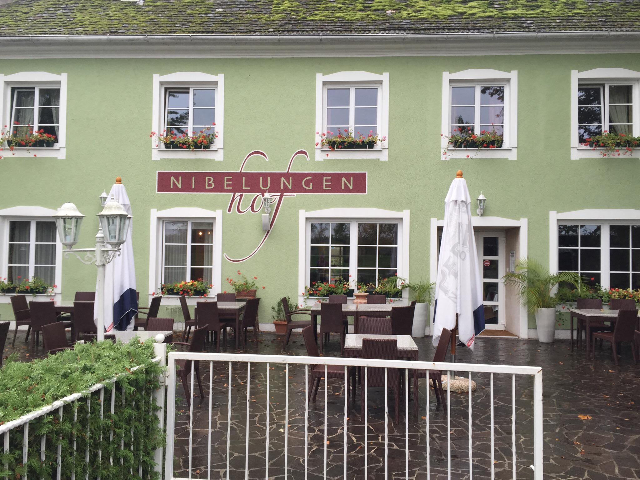 Nibelungenhof-官方