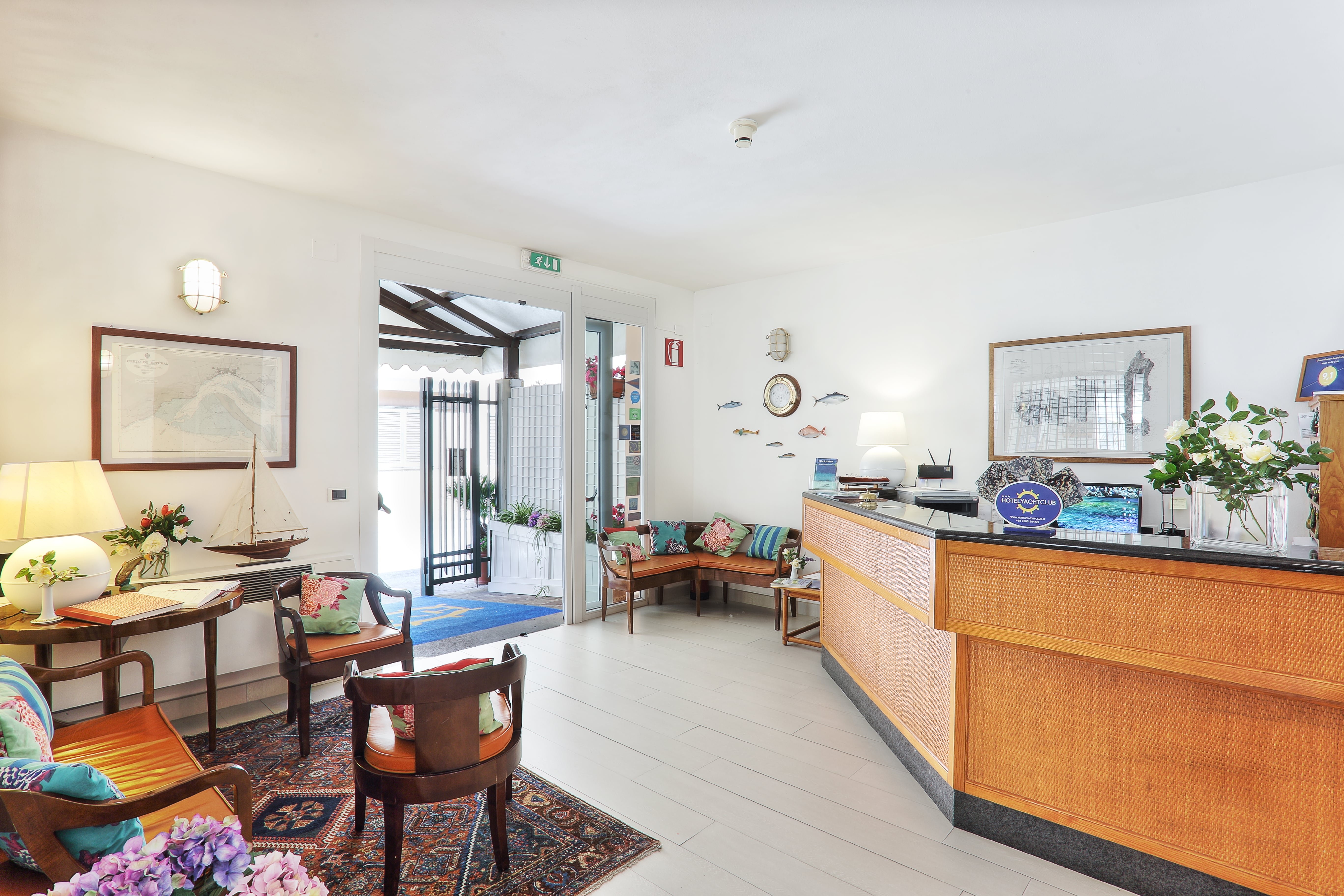 Hotel Yacht Club-官方