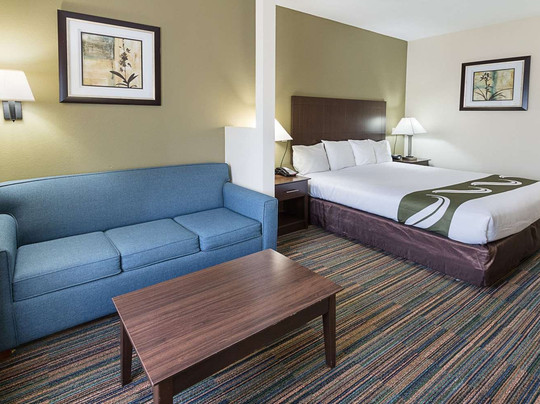 Quality Suites主图