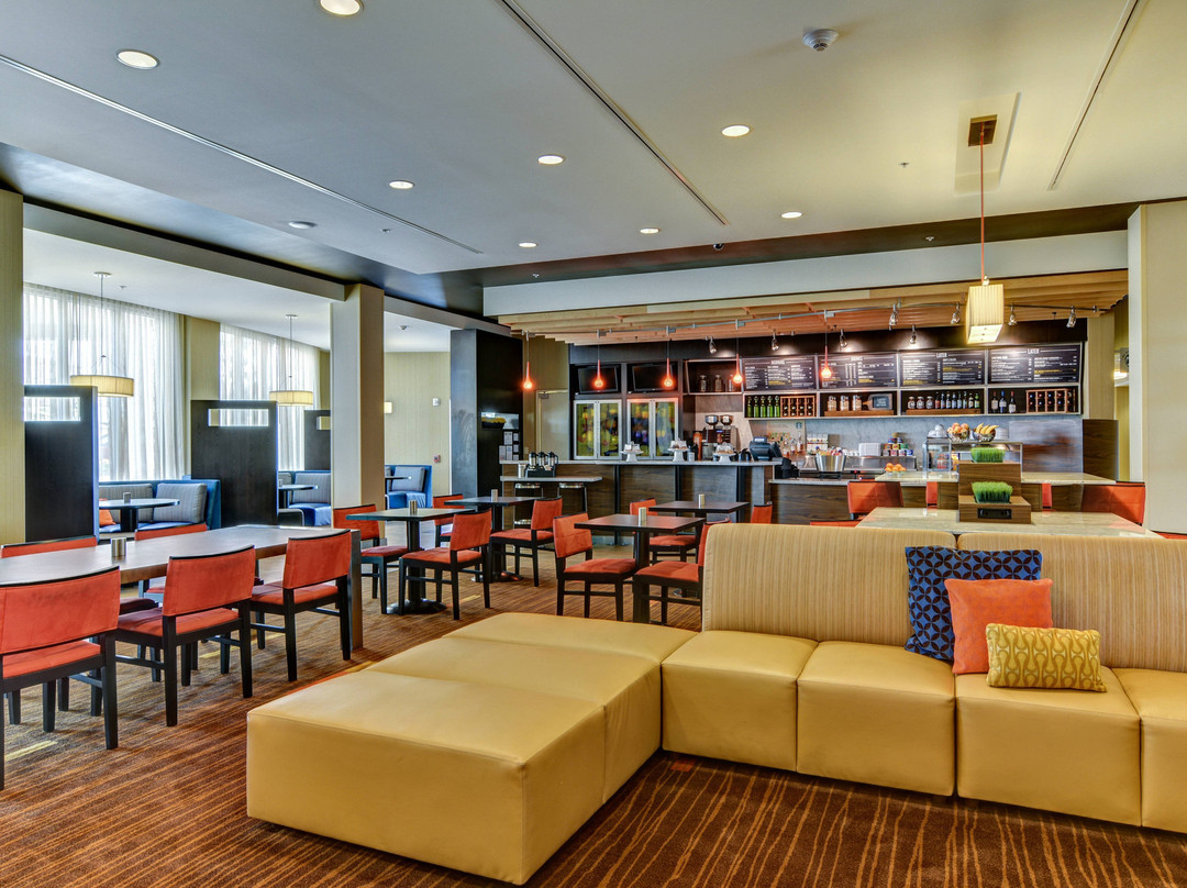 Courtyard by Marriott Bridgeport Clarksburg主图