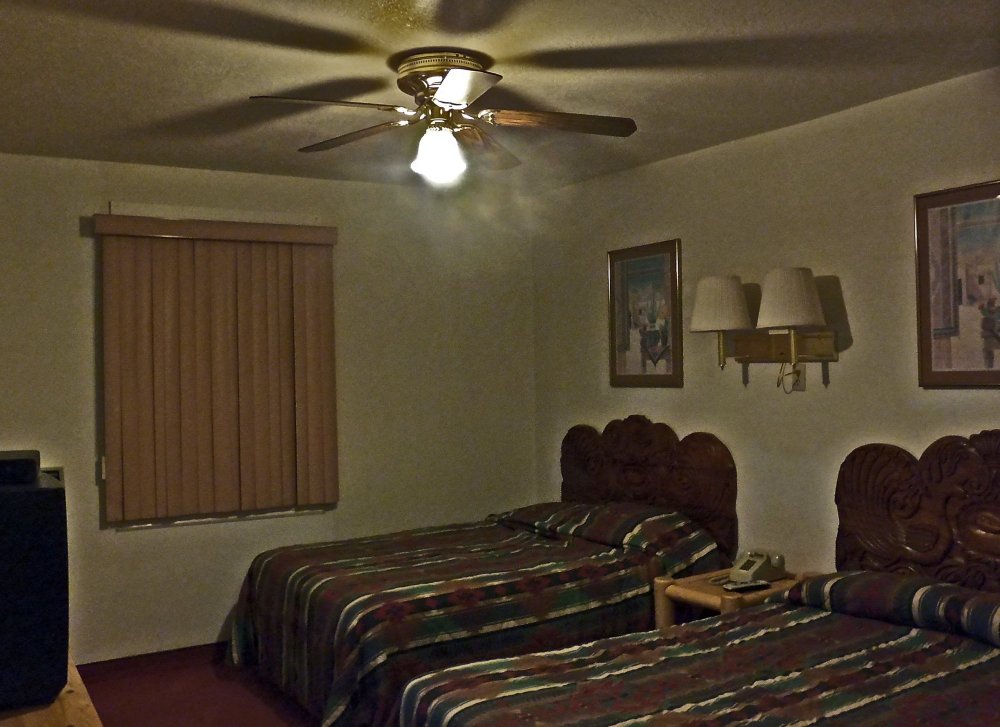 Two Sunsets Hotel-官方