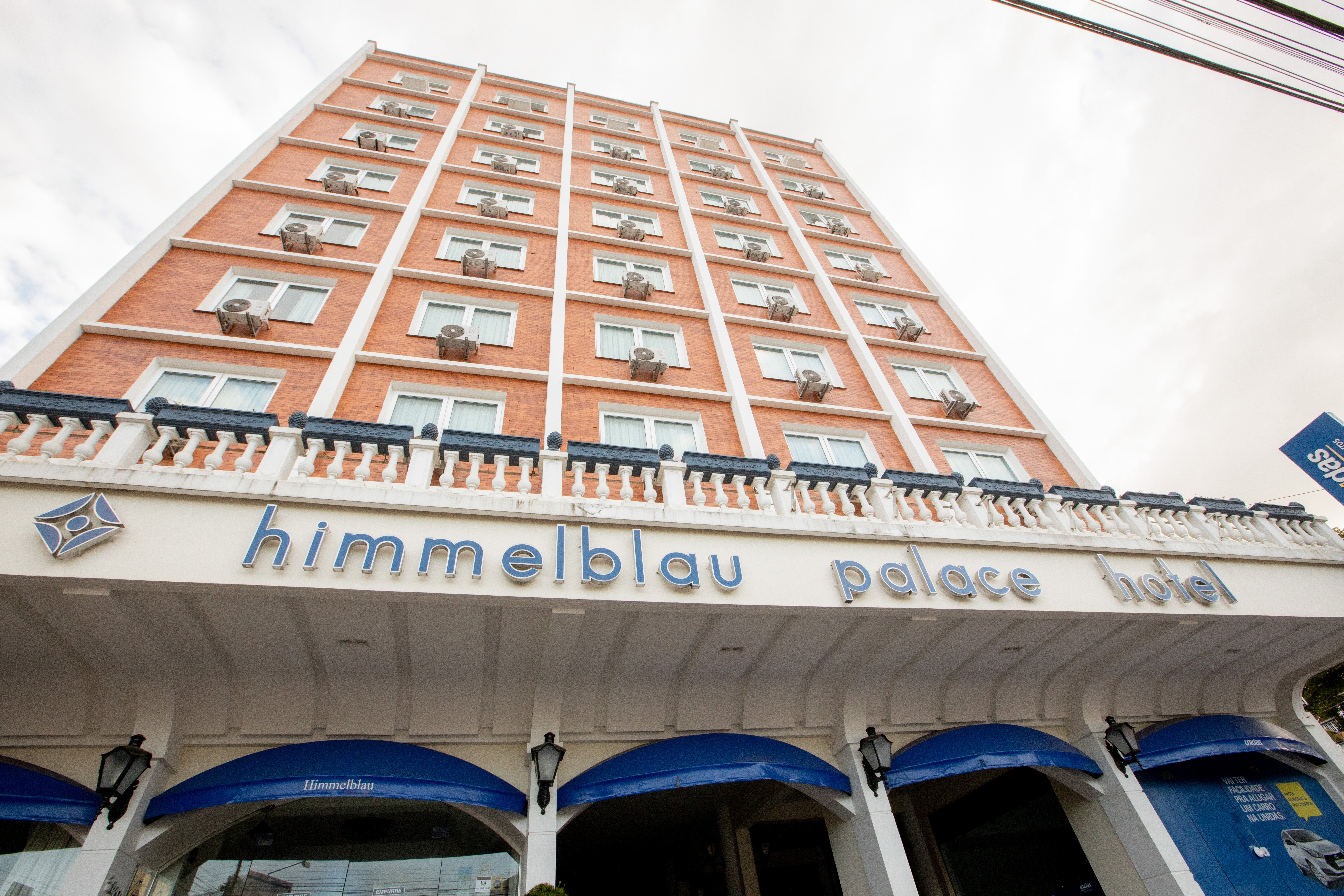 Hotel Himmelblau-官方