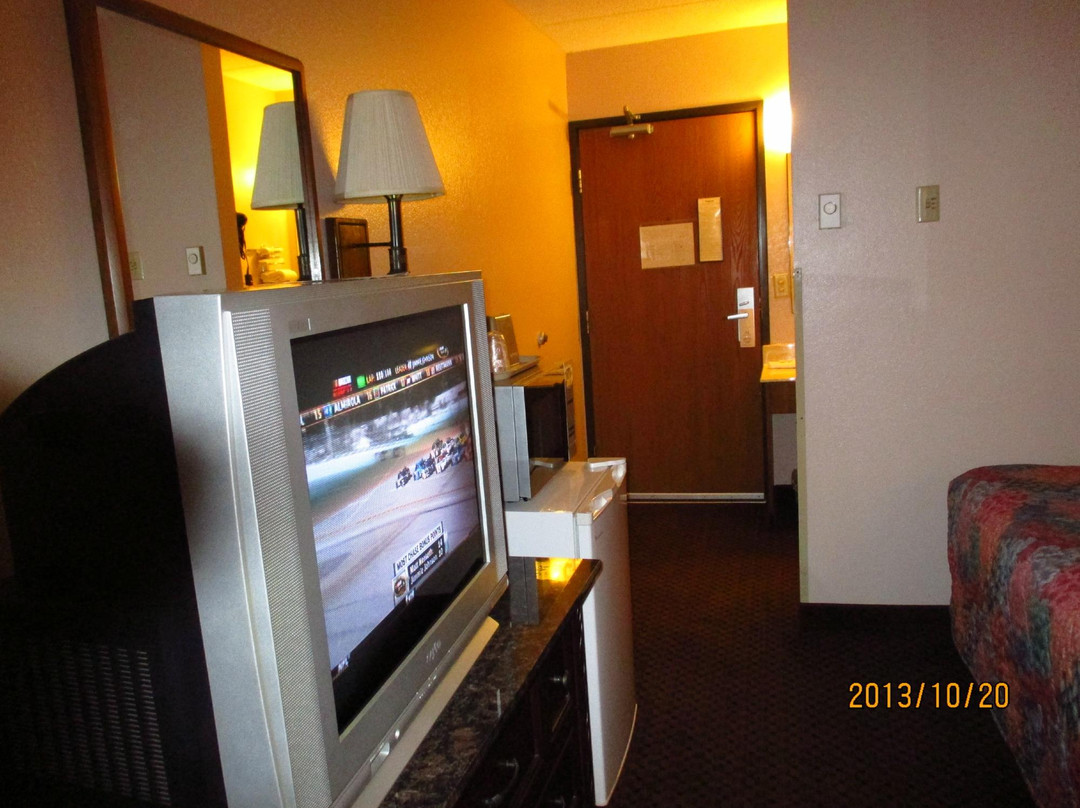 Prime Rate Inn - Burnsville