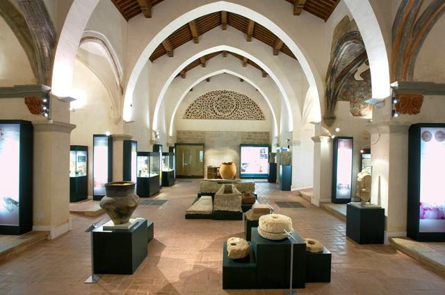 Museo Arqueologico景点图片